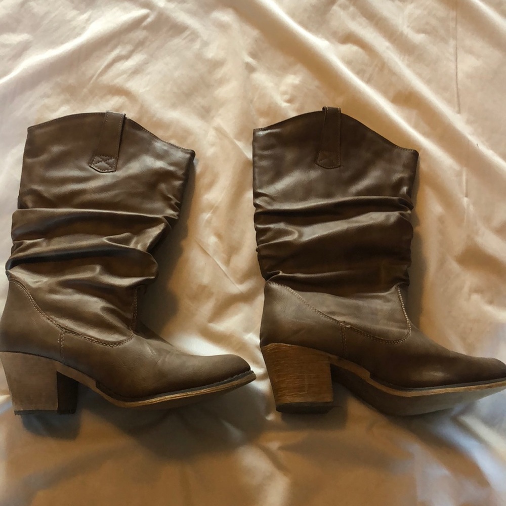 Tan boots